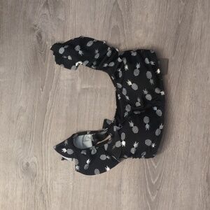 Vince camuto pineapple bikini top size medium